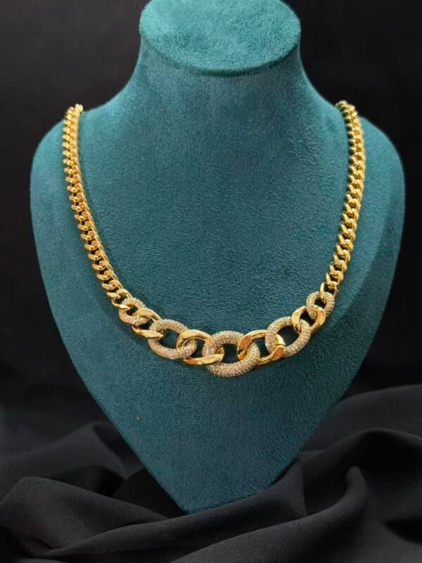 Wholesale 24K Gold Plated Heavyweight Chunky Cuban Chain Double Y Drop Lariat Necklace Iced Out Bar Stations B2B Guangzhou Factory