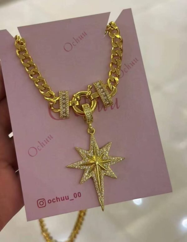 Wholesale 24K Gold Plated Iced Out North Starburst Pendant Chunky Cuban Chain Front Clasp Necklace B2B Guangzhou Factory